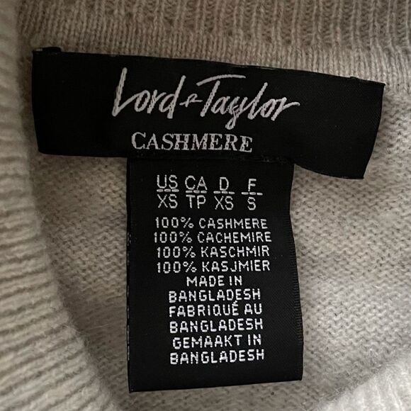 LORD & TAYLOR Cashmere Turtleneck Long Sleeve Sweater Light Grey XS - Picture 5 of 5